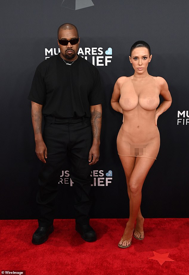 Kanye West Haters Tell HIM To Go Naked On The Red Carpet For A Change