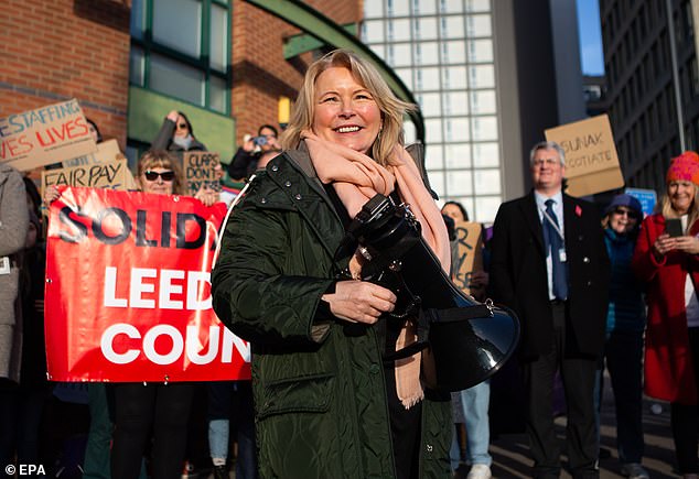 Pat Cullen, the general secretary of the Royal College of Nursing (RCN), warned against another real-terms cutting, saying ministers should concentrate on resolving this year's claim