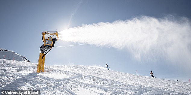 Today, some of the water used for snowmaking in the resort comes from the Oberalpsee - a lake just below Oberalp Pass