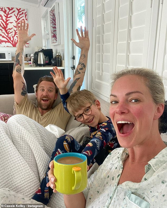 1672782651 794 Lady As Charles Kelley celebrates six months of sobriety Its