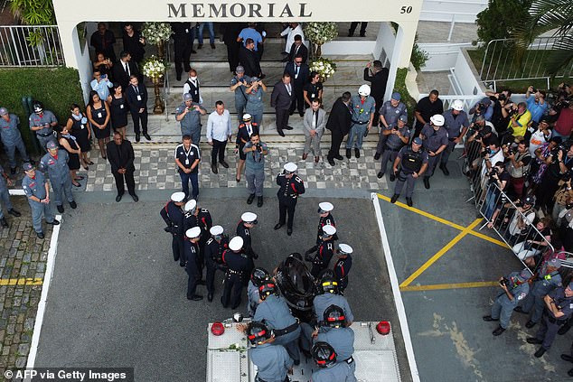 Walk the middle of Avenida Coronel Joaquim Montenegro where, at number 25, behind a tall sliding gate, Doña Celeste, Pelé's hundred-year-old mother, is attended by her family and friends.