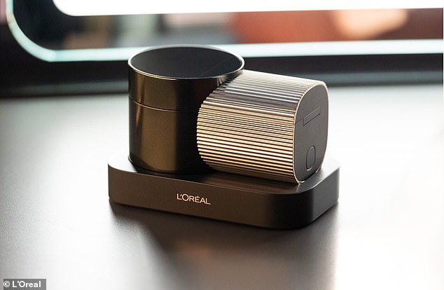 1672838273 900 LOreal launches Brow Magic device that uses augmented reality to