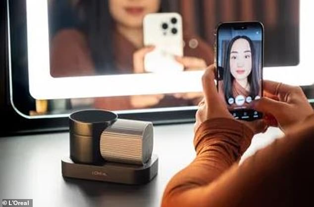 AR on users' phones scans the face and then offers recommendations for microblading, micro-shading or a filler style effects