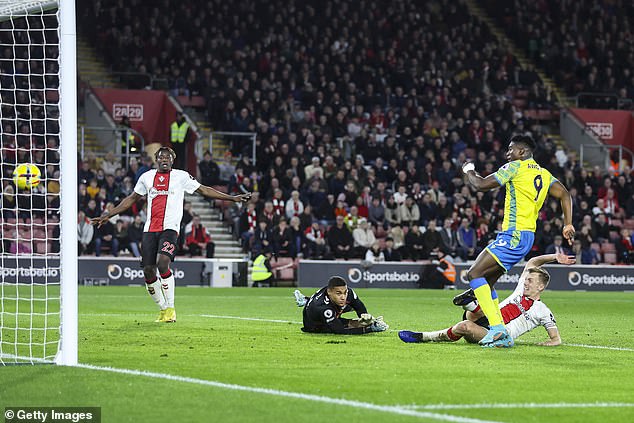 Brennan Johnson retrieved the ball for Awoniyi to score in the 27th minute