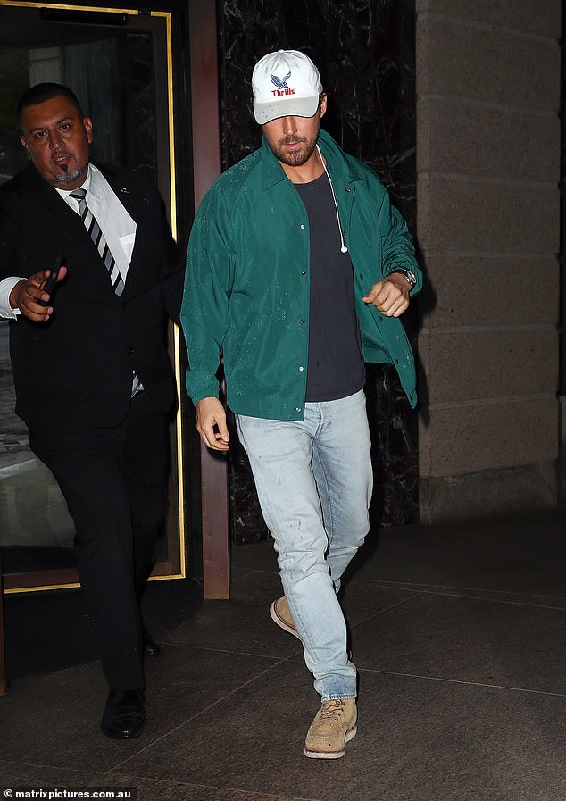 Ryan played up his heartthrob status by wearing a skinny blue T-shirt, faded denim jeans and a bomber jacket for his trip to the expensive restaurant.