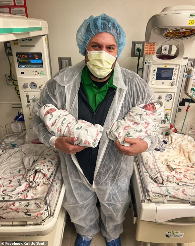 Just six minutes later, Annie Jo's sister, Effie Rose, was born at 12:01 a.m. on January 1, making her the hospital's first newborn of 2023.