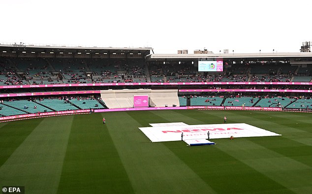 The stands should have been full for Jane McGrath Day, one of the highlights of the cricket calendar, but the festivities had to be postponed until Saturday due to weather.