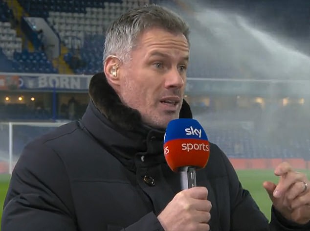 Jamie Carragher claimed that he was having a bad night in the early stages of the second half.