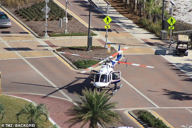 1673039102 385 Ex NFL star Peyton Hillis is seen being rescued and airlifted