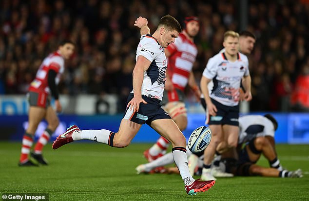 Farrell's shoulder collided with Jack Clement's chin as the Saracens played in Gloucester