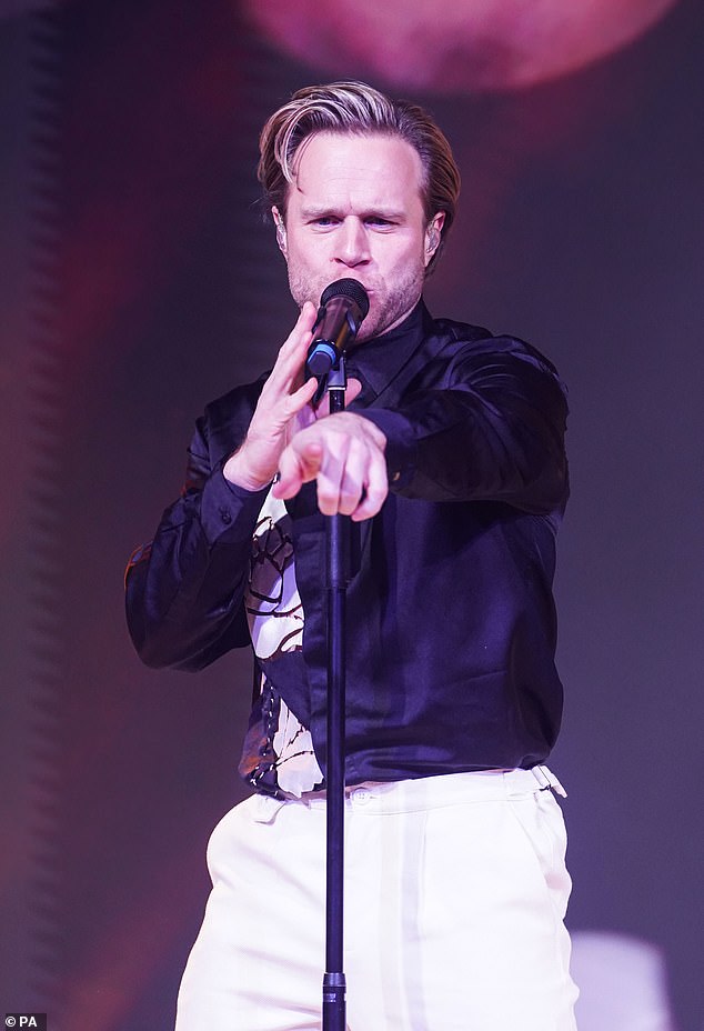 Oh!  He's been on the pop scene for a few years, so is Olly Murs starting to feel his age?