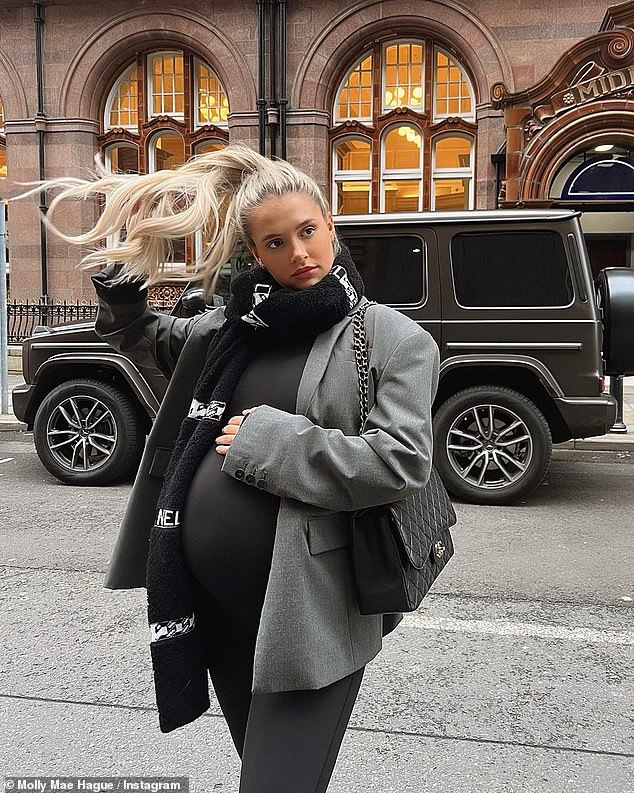 1673230351 242 Pregnant Molly Mae Hague details her cravings in her third trimester