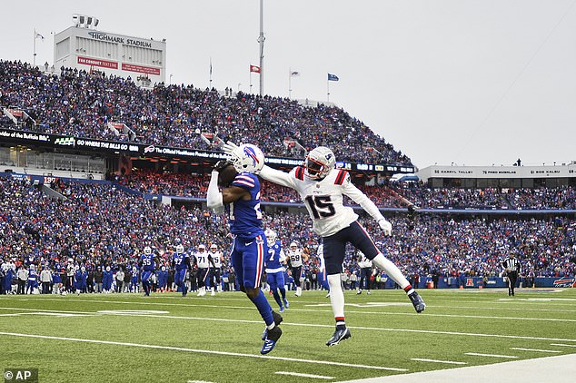 With the win, the Buffalo Bills officially clinched the second seed in the AFC Playoffs.