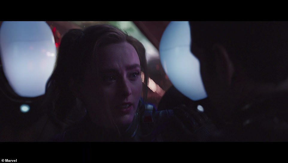 Glitch: A tearful Cassie, who built the device that sent them all to the Quantum Realm, says: 