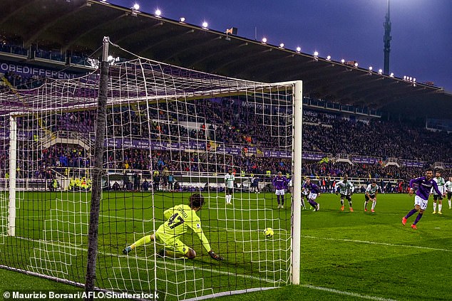 González has scored five goals in 11 games for Fiorentina this season, despite his injury problems.