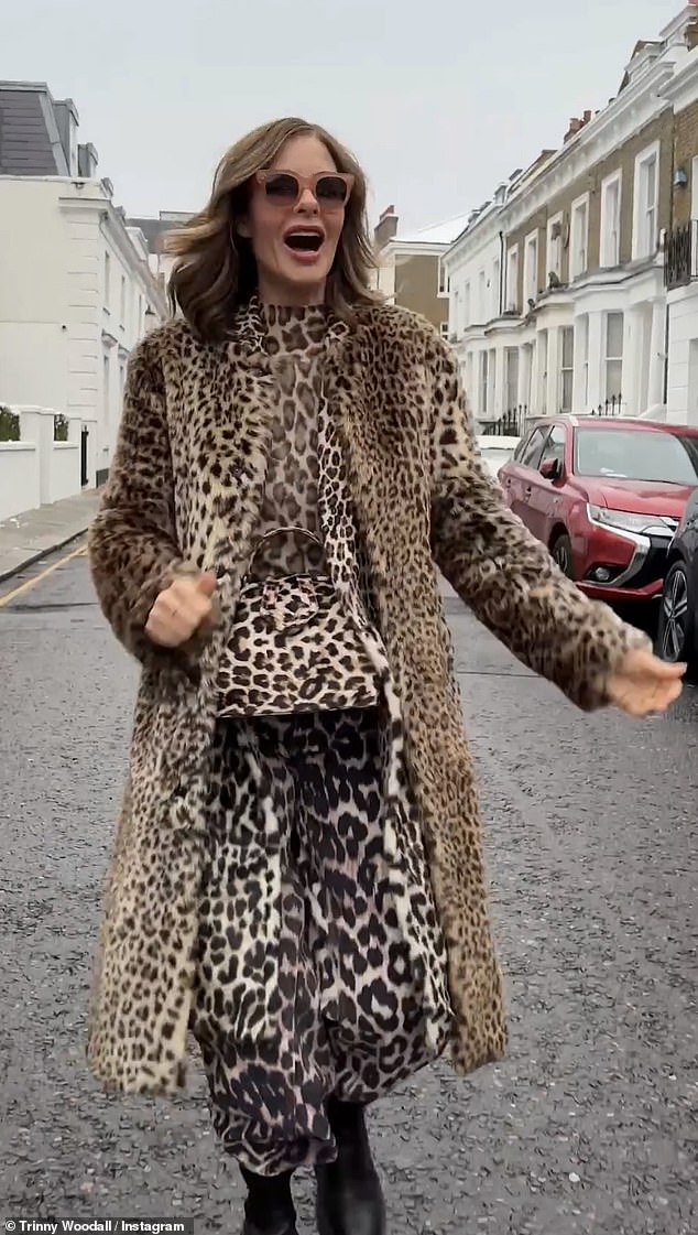 1673450786 754 Trinny Woodall wears an eye catching leopard print from head to