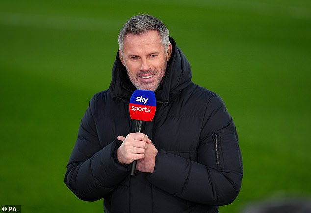 Pundit Jamie Carragher seems to have backed calls for a countdown clock in football games