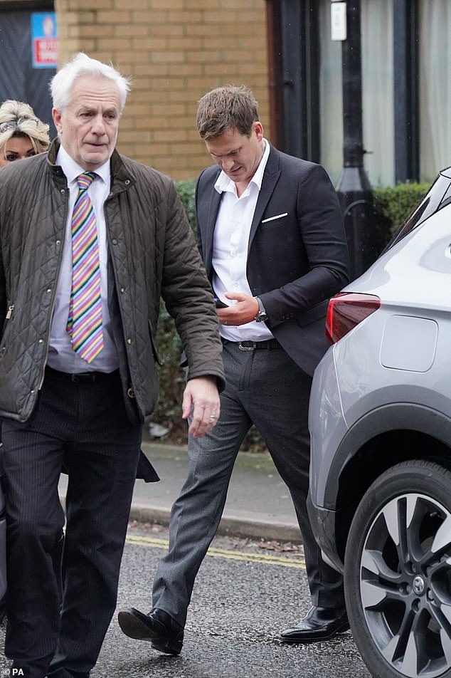 Ryan arriving at Ealing Magistrate Court this morning.  He is accused of being drunk on an aircraft, assaulting a police officer, racially aggravated common assault by hitting and abusive behavior towards a cabin crew member.