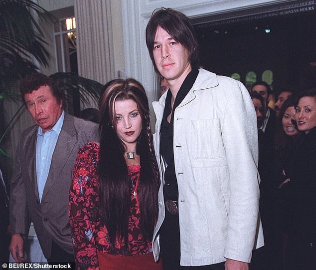 Lisa Marie Presley and John Oszajca in Los Angeles in 1999