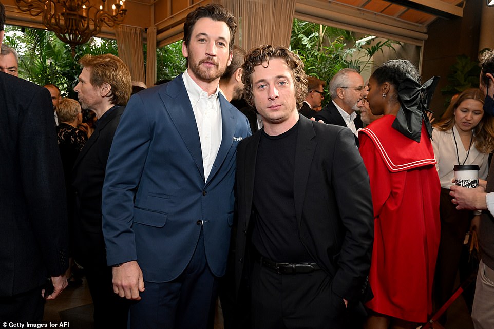 In Focus: Miles Teller and Jeremy Allen White pose together