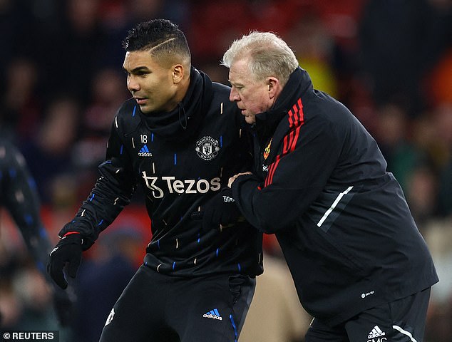 When Ten Hag joined, he insisted that trainer Steve McClaren (right) join him.