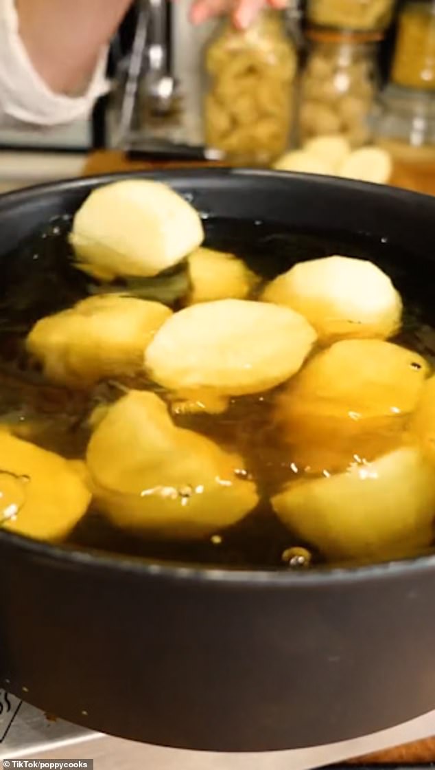 The chef says it's important to boil the potatoes in cold water, as placing them directly in boiling water will cause uneven cooking.