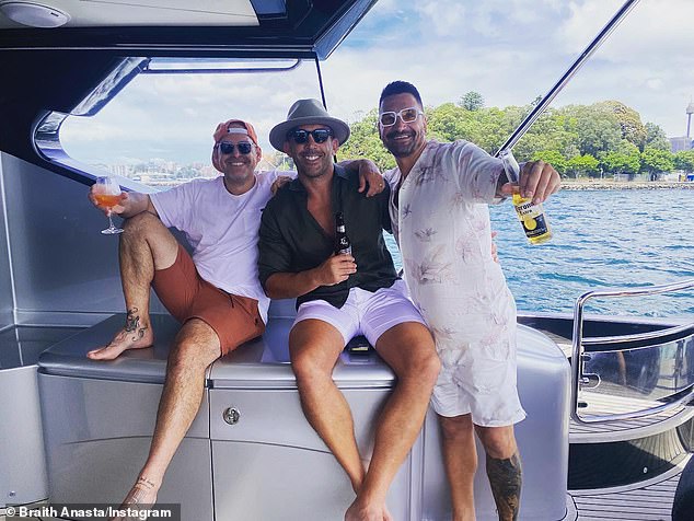 Braith was sandwiched between two friends for a friendly photo he shared on Instagram.