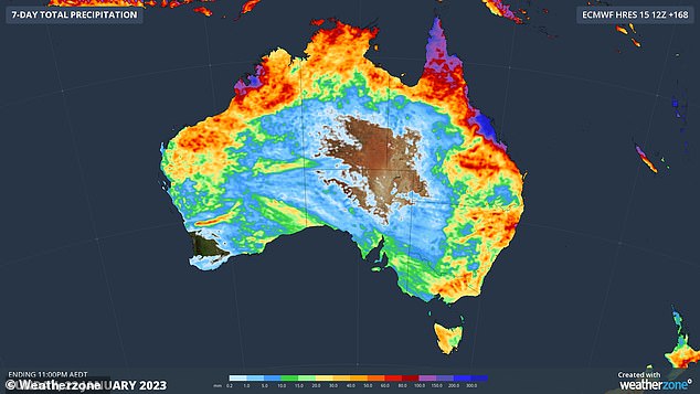 Pictured is a Weatherzone weather map of expected precipitation this week, as forecasters warn that rain for Queenslanders this week could cause flash flooding.