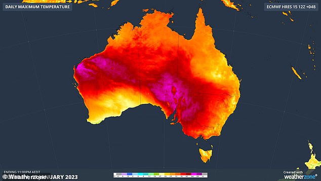 Residents in South and Western Australia are feeling sweltering under searing temperatures as Melbourne, currently hosting the Australian Open this week, hit 36C on Tuesday.