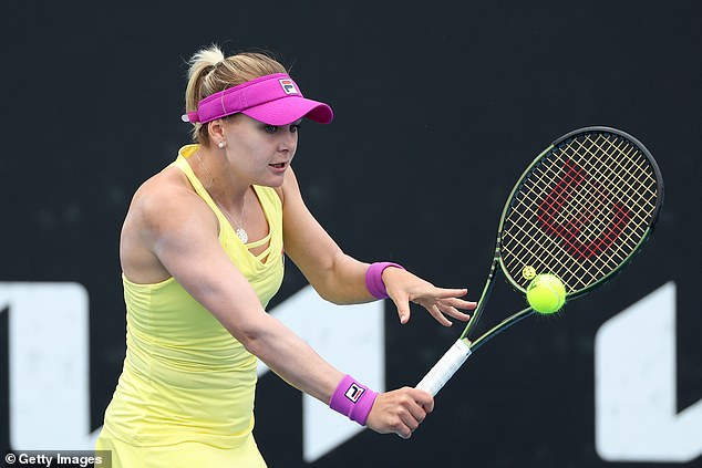 Kateryna Baindl won her clash with Kamilla Rakhimova 7-5, 6-7, 6-1 despite seeing the Russian flag in the stands