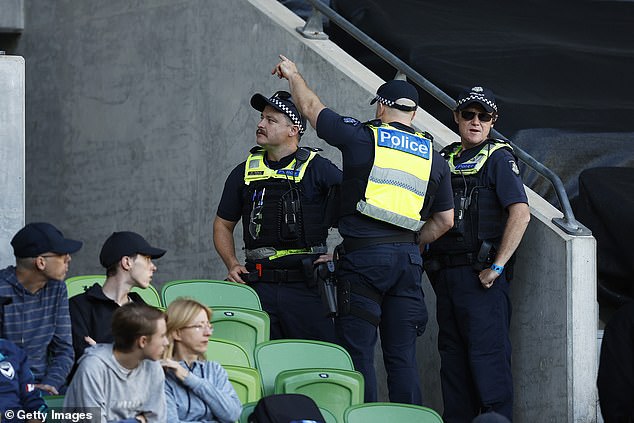 Victoria Police will no longer lock up people for public drunkenness