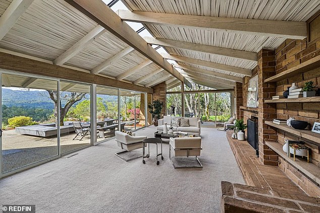 Cohen's former Bay Area home boasted 1.7 acres and stunning mountain views