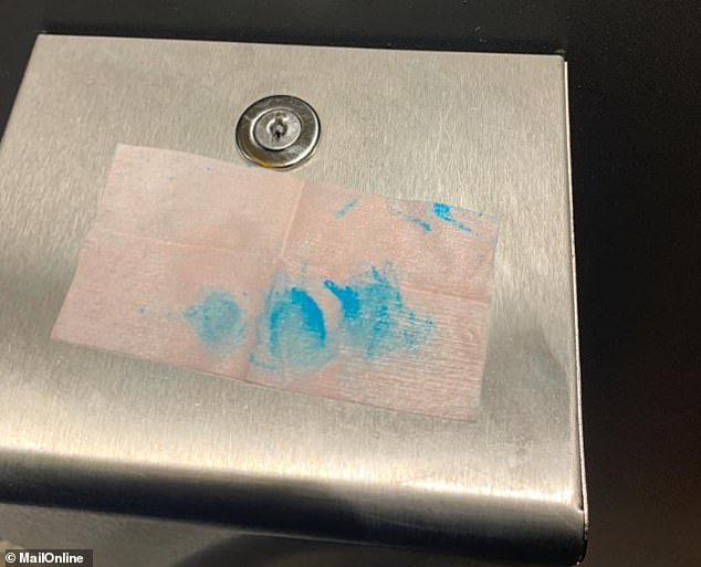 Lab-approved swabs turn blue if there are traces of the deadly drug cocaine