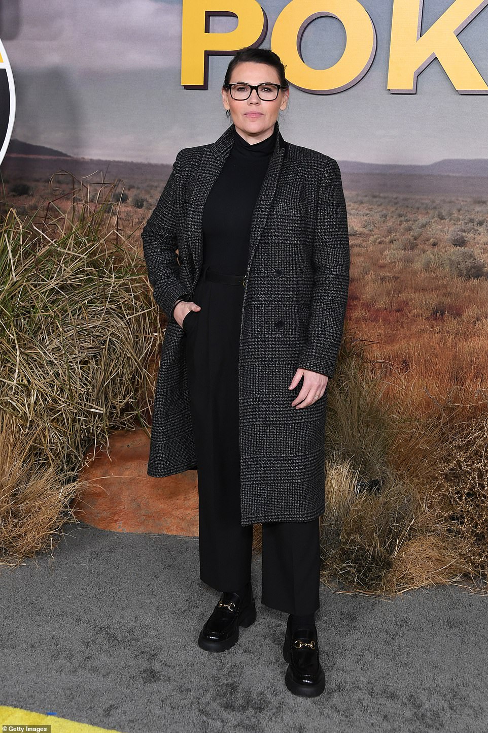 Elegant!  Clea DuVall wowed in a sophisticated coat, loose black pants and loafers