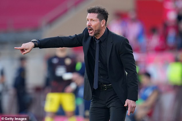 Atleti boss Diego Simeone is eager to bolster his attacking forces with the Dutch international.