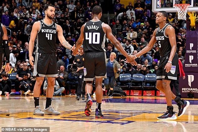 The Kings turned the defense around in the second and pulled out a 61-60 halftime lead.