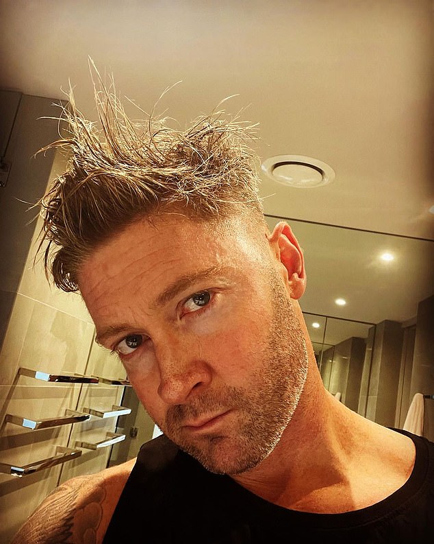 1674112540 550 Michael Clarke will address his feud with Karl Stefanovic live