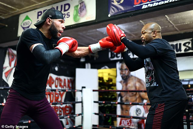 Eubank Jr has Roy Jones Jr back in his corner and will look to have a great 2023