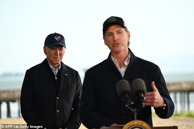 1674176531 515 Biden greets Gavin Newsom with a smile after the California