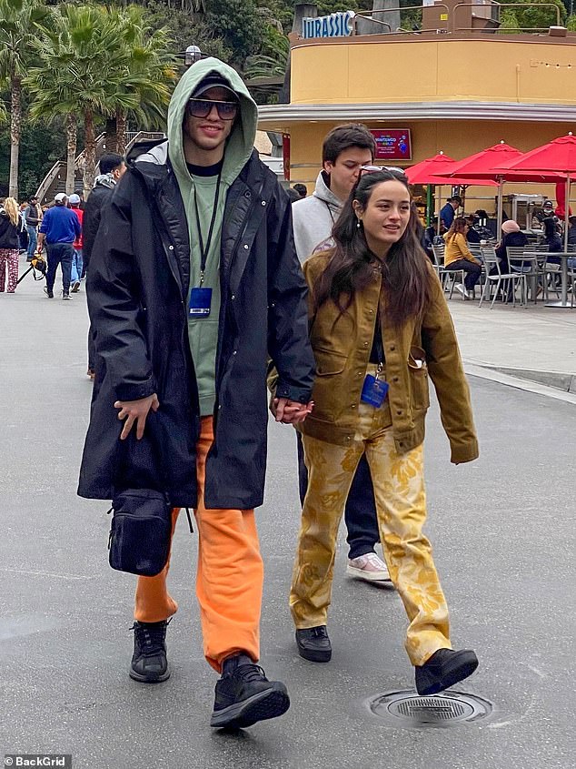 New romance!  The former SNL member, 29, and his Bodies Bodies co-star Bodies, 26, were spotted holding hands during a fun date at the famous theme park.