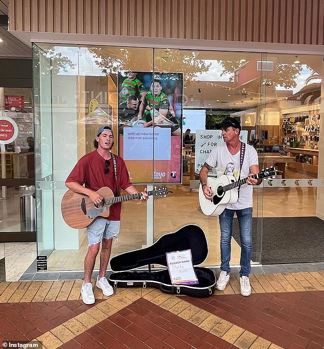 The Tamworth Country Music Festival Facebook page spotted the duo and posted a photo and video of them to their social media.