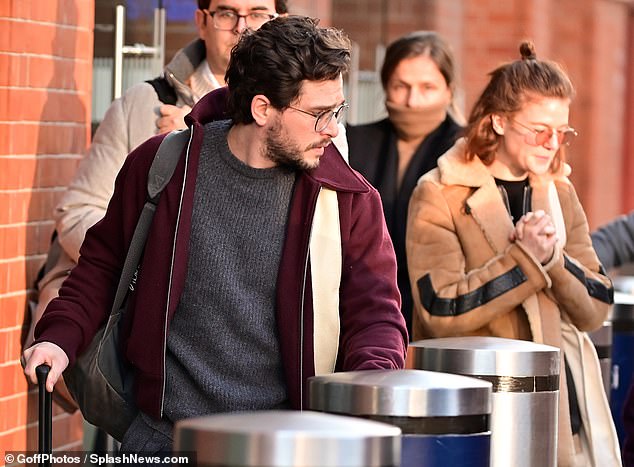 Journey: Kit and Rose waited in a taxi line and finally got into a car to head home after their long drive.