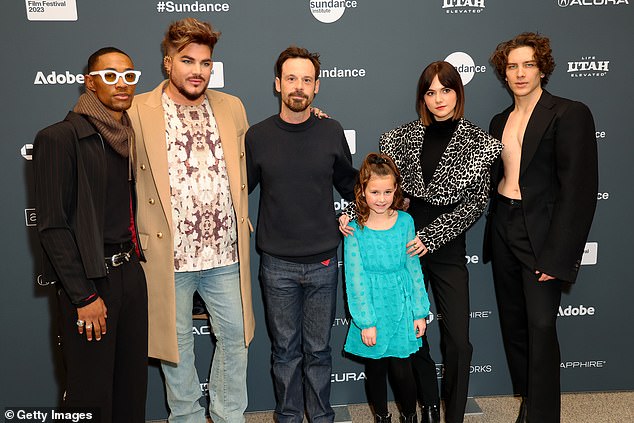 In total now: Ryan Thurston, Adam Lambert, Scoot McNairy, Nessa Dougherty, Emilia Jones and Cody Fern are seen from left to right.