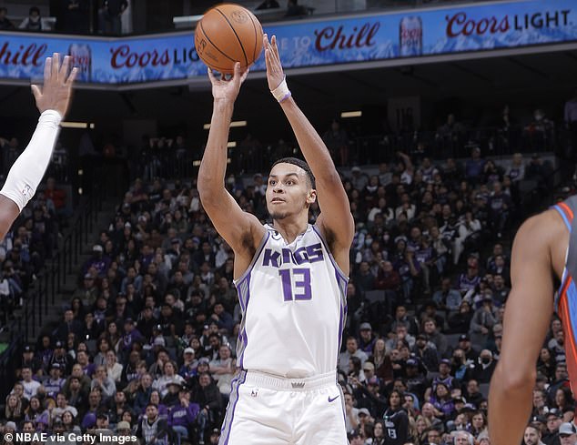 Keegan Murray #13 of the Sacramento Kings shoots a three point basket against the Thunder