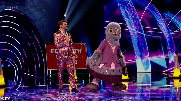 1674334401 746 Steven Hendry Shocks The Masked Singer Panel When They Unmask