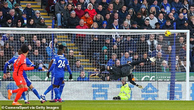 Kaoru Mitoma opened the scoring with an impressive shot to give Brighton the lead