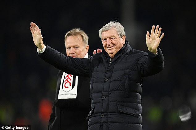 Ex-Cottagers boss Roy Hodgson received a warm welcome as he collected the Forever Fulham award