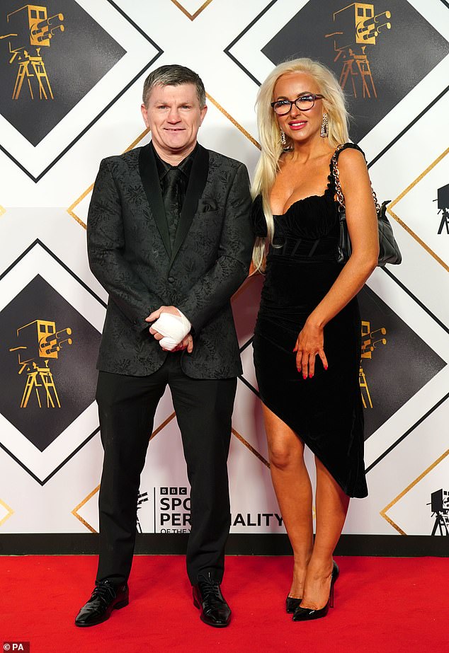 It comes after Ricky showed off his bandaged hand in December when he attended the BBC Sports Personality Of The Year Awards with girlfriend Angela Blemmings