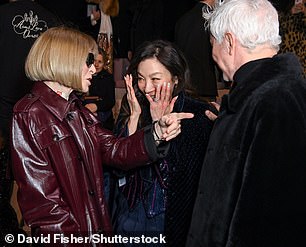 Anna Wintour makes Michelle Yeoh laugh