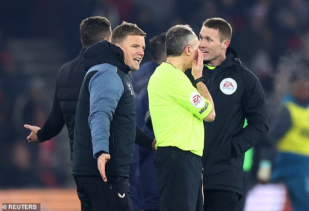 Eddie Howe protests the decision to disallow Joelinton's goal for handball in the first half